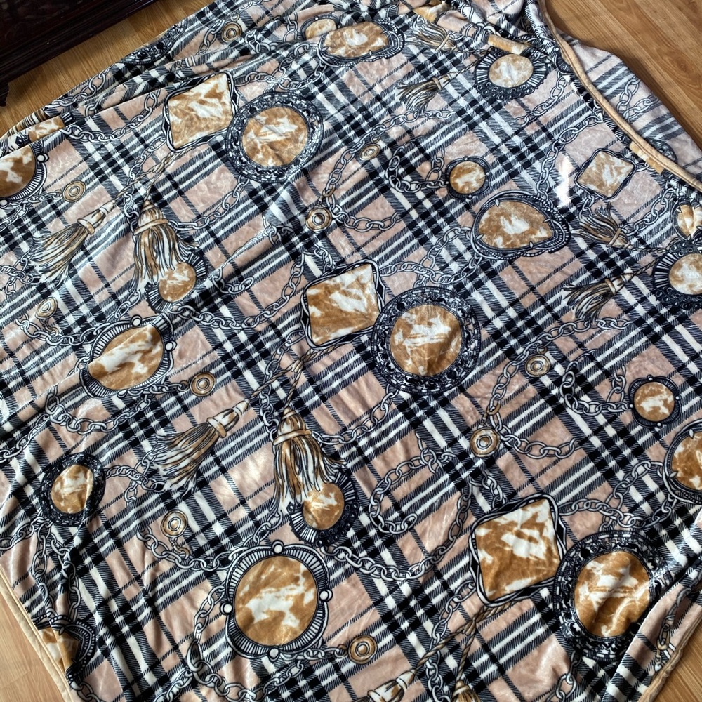 Blanket/throw
